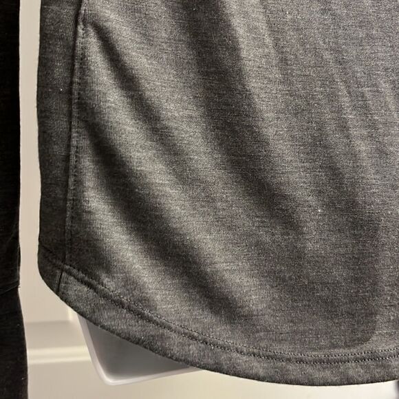 Under Armour Women’s Heather Gray Zip Pullover Long Sleeve Mock Neck Shirt- Med - Picture 8 of 12